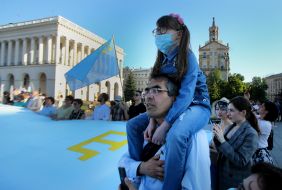March to the Day of the Crimean Tatar flag