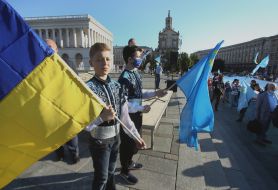 March to the Day of the Crimean Tatar flag