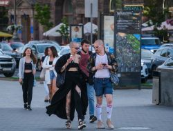 People on Khreshchatyk