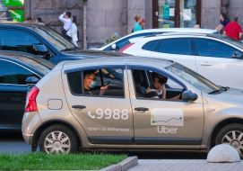 Uber таксі