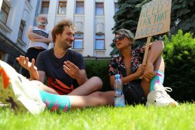 Action demanding legalization of medical cannabis