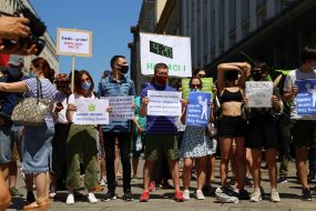 Action demanding legalization of medical cannabis