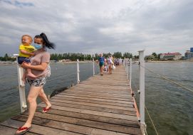 Люди на мостике