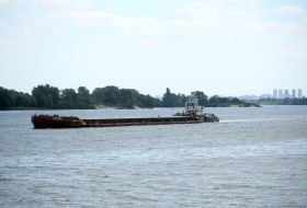 Barge
