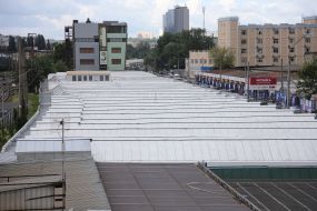 Roofs of outlets in the book market "Petrovka"