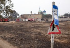 Fire trucks in the village of Smolyaninovo in the Luhansk region