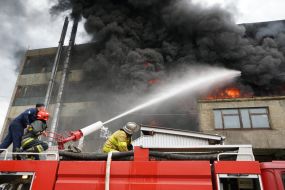 The fire in the production building of LLC "Rozma" in Chernivtsi