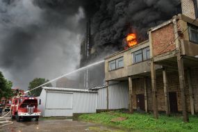 The fire in the production building of LLC "Rozma" in Chernivtsi