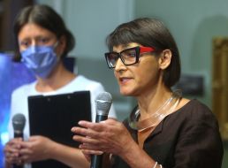 Олена Живкова