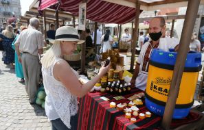 Farm fair on the Market Square
