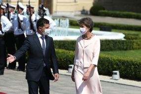 Simonetta Sommaruha, Volodymyr Zelenskyy