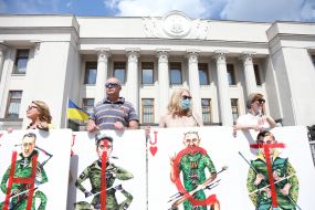 Art performance "Putin's House of Cards"