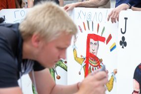 Art performance "Putin's House of Cards"