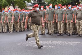 Soldiers of the 55th separate artillery brigade "Zaporizhzhya Sich"