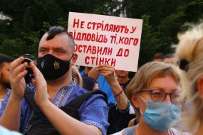 Protest against the truce, "Our army - the guarantor of peace, and the Russian occupier" near the Office of the President