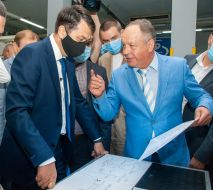 Dmytro Razumkov and Viktor Popov