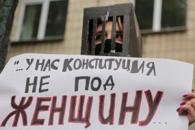 Action "A woman's place is everywhere: action of solidarity with Belarus"