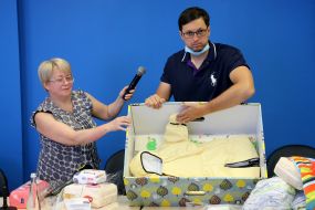 Presentation of baby box