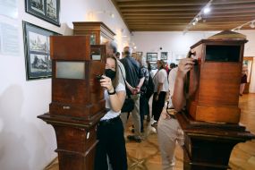 Exhibition project "From optical illusion to digital reality"