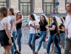 Girls in wedding veils