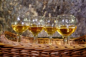 Glasses with white wine