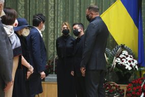 Farewell ceremony with Academician Boris Paton.