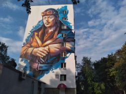 A mural dedicated to Petr Frank
