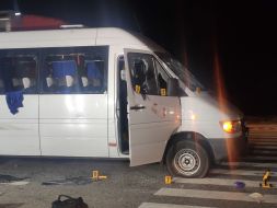 A bus that was fired upon on the Kyiv-Kharkiv highway