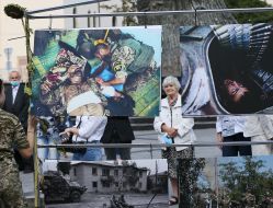 Exhibition of photographs from Ilovaisk