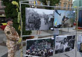 Exhibition of photographs from Ilovaisk