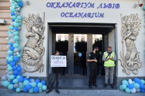 Vegan picket against the oceanarium in Lviv