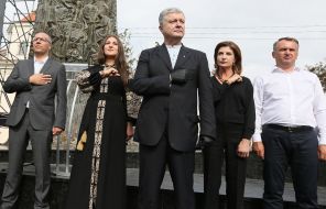 Andriy Parubiy, Sofiya Fedyna, Petro Poroshenko, Maryna Poroshenko  and Oleh Synyutka