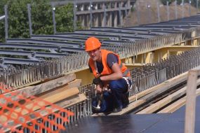 Construction of a bridge in Zaporozhye