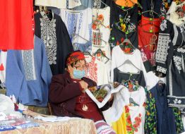 Торгові ряди на Андріївському узвозі