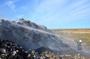 Elimination of fire at the landfill for solid waste