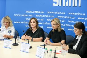 Lana Vetrova, Olena Ovchinnikova, Olena Knyazeva, Kateryna Odarchenko