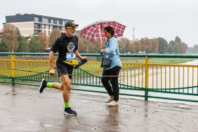 Participant of the race in memory of the fallen defenders of Ukraine "Run for the hero" in Uzhgorod