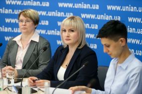 Nataliya Kalchenko, Olena Klymyuk, Anastasiya Ponomarenko