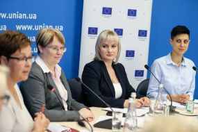 Nataliya Kalchenko, Olena Klymyuk, Anastasiya Ponomarenko