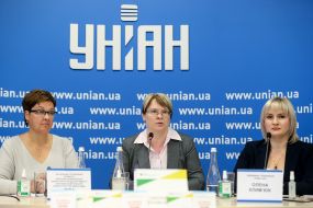 Vira Radchenk, Nataliya Kalchenko, Olena Klymyuk