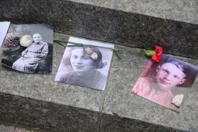 Photos of shot Jews in Babyn Yar