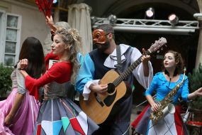 Press screening of Carl Gozzi's play "The Deer King" in the Italian courtyard