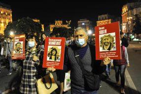 Action "Remind everyone" in Kiev