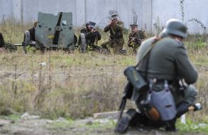 Відтворення бою відділів УПА проти московсько-радянських окупантів