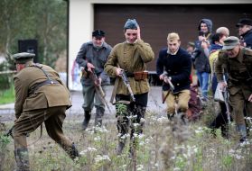 Відтворення бою відділів УПА проти московсько-радянських окупантів