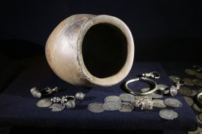 Выставка "Золото Подолья: история народов"