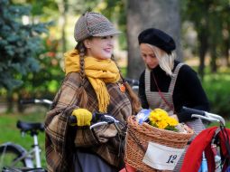 Участница осеннего "Ретро круиза"