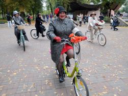 Участница осеннего "Ретро круиза"