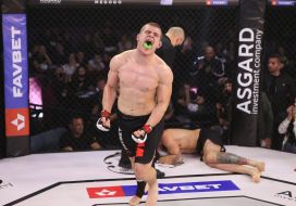 Oleksiy Shanin defeated Nikita Mykhno by technical knockout