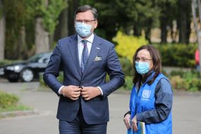 Dmytro Kuleba, Osnat Lubrani